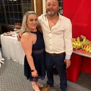 Meet your Posher, Albertina